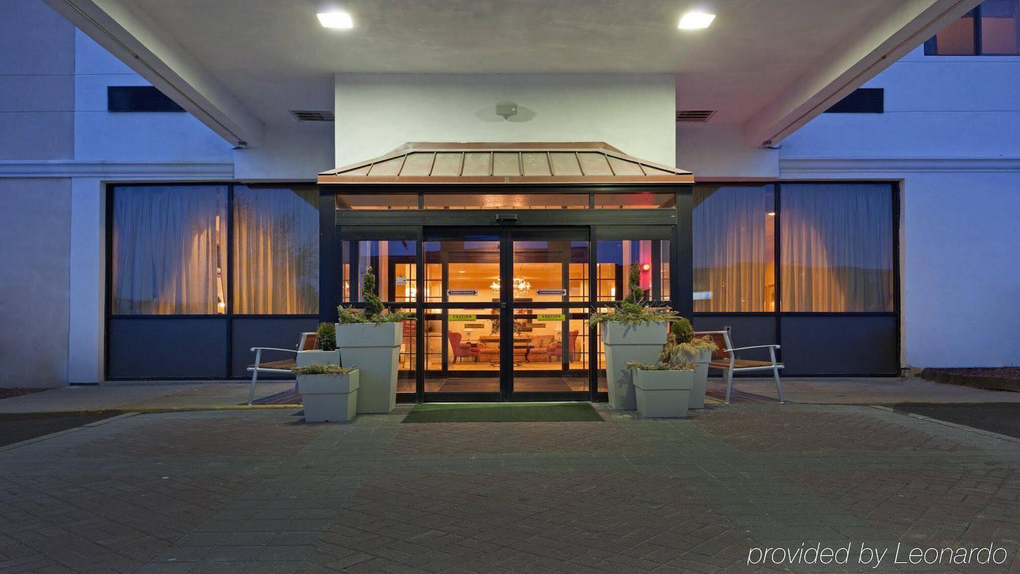 Holiday Inn Concord Downtown, An Ihg Hotel Exteriér fotografie